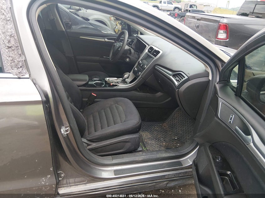 2013 FORD FUSION auction photo 5