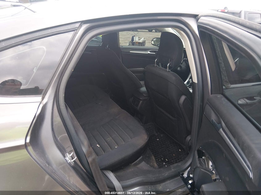 2013 FORD FUSION auction photo 8