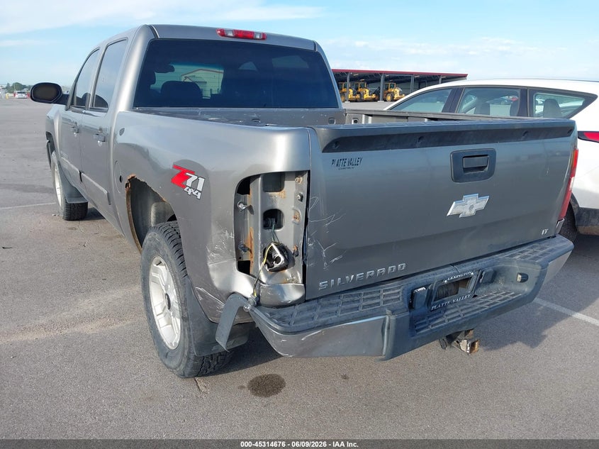 2007 CHEVROLET SILVERADO TRUCK 5.3L V-8 315HP