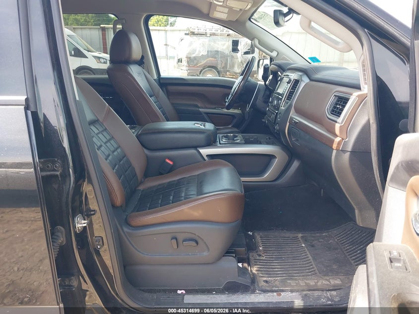 2018 NISSAN TITAN auction photo 5