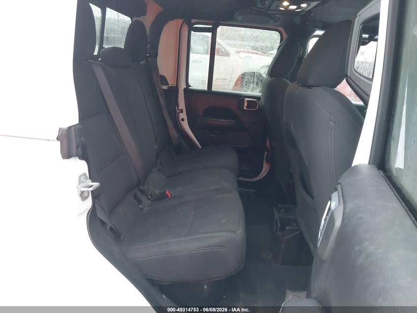 2022 Jeep Gladiator Overland 4X4 VIN: 1C6HJTFG0NL136258 Lot: 45314753