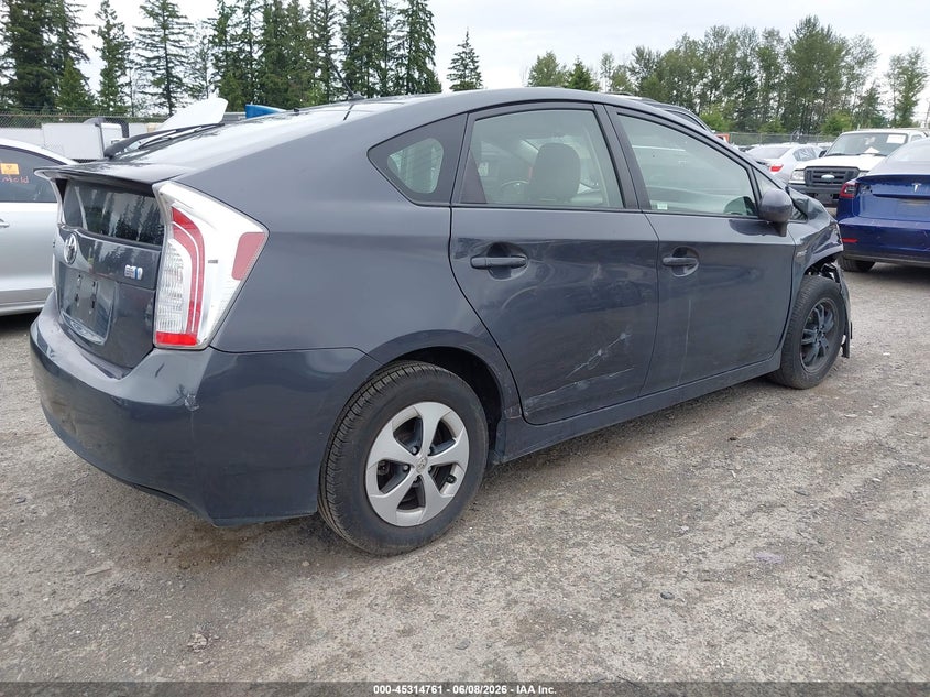 Vin: jtdkn3du4d1626160, lot: 45812687, toyota prius two 20134