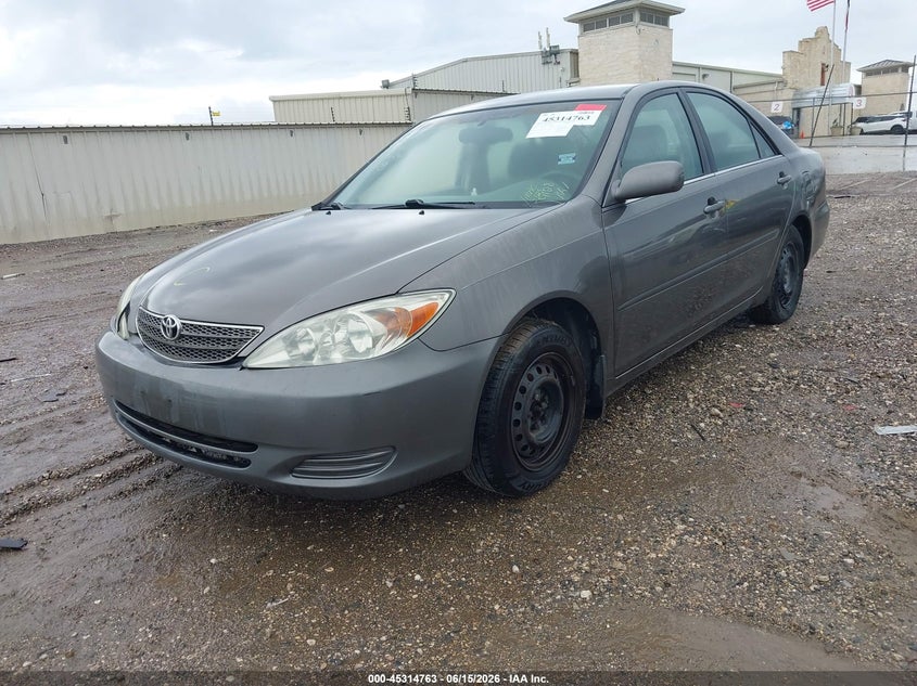 2002 Toyota Camry Le 4T1BE32K12U543942 photo 1