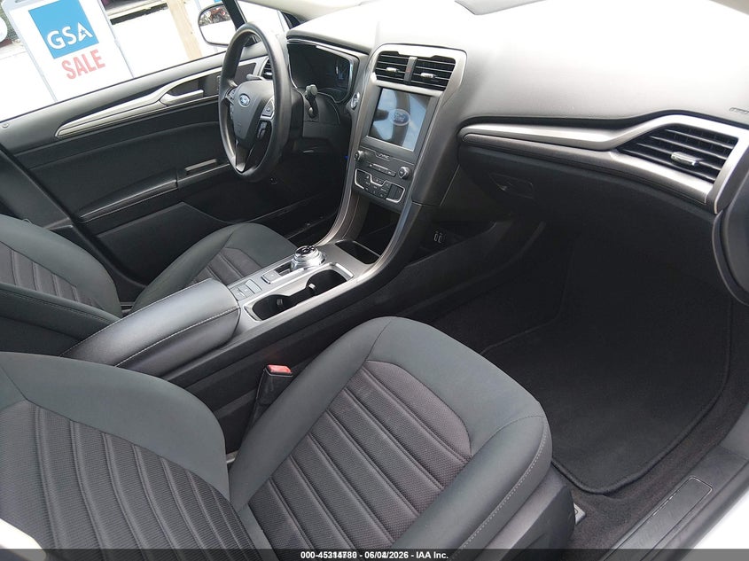 2020 FORD FUSION auction photo 5