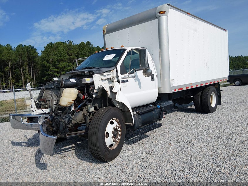 2015 FORD F-750 auction photo 2