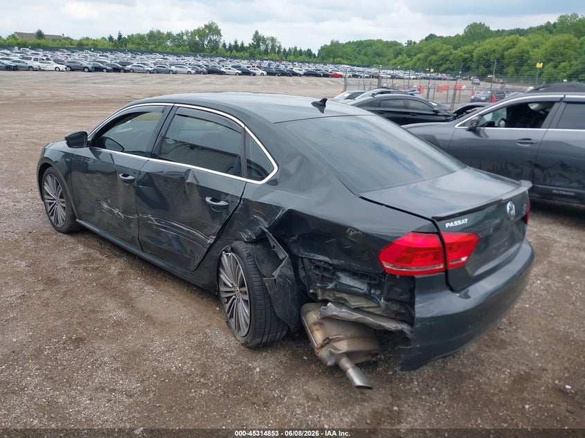 Vin: 1vwbt7a34fc008673, lot: 45812780, volkswagen passat 1.8t sport 20153