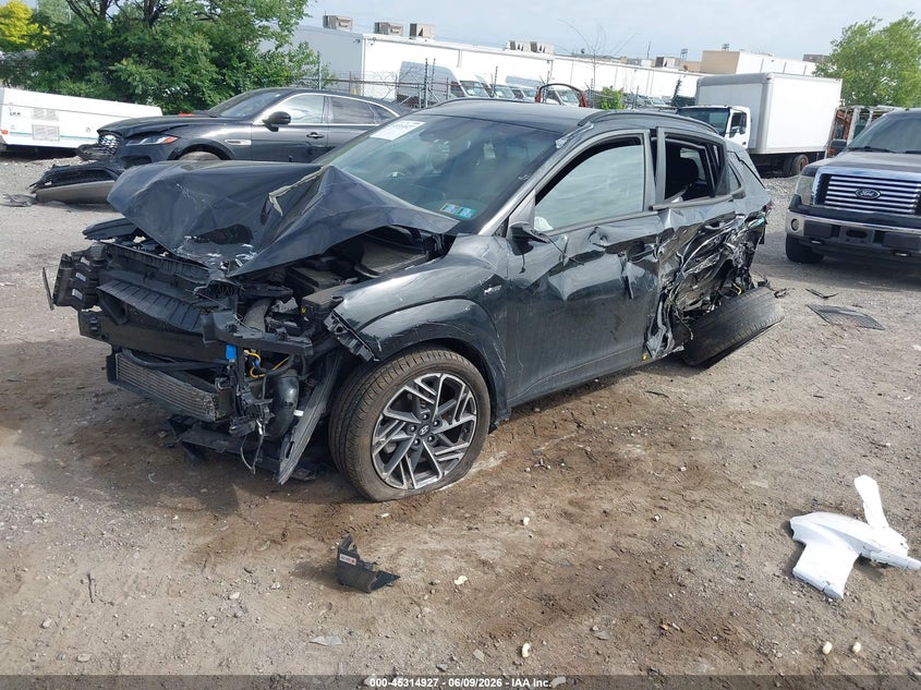 2022 HYUNDAI KONA auction photo 2
