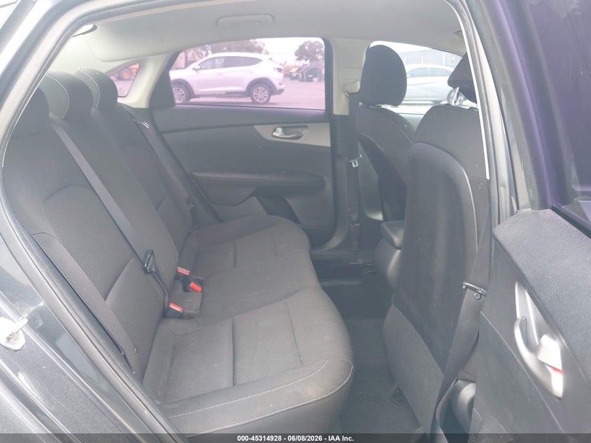 2020 KIA FORTE auction photo 8