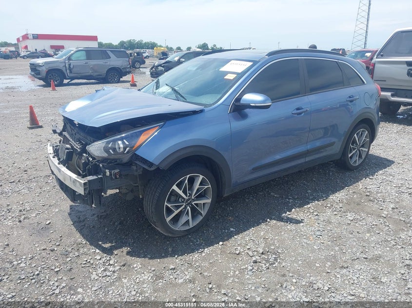 Vin: kndcc3lc9n5522213, lot: 45813077, kia niro touring se 20222