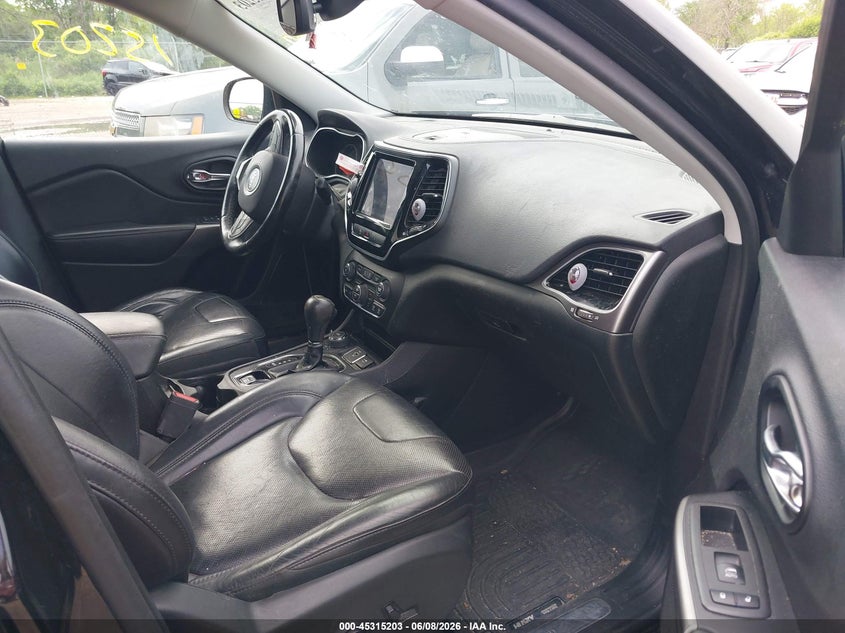 2019 JEEP CHEROKEE auction photo 5