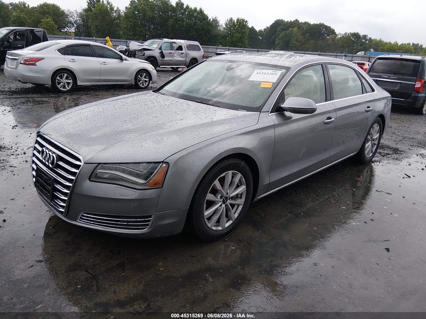 2013 AUDI A8 L auction photo 2