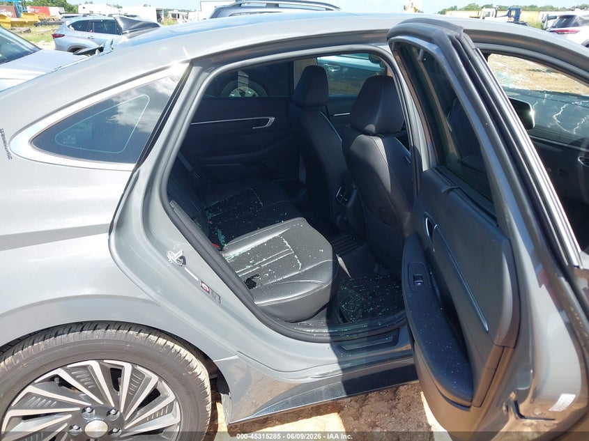 2021 HYUNDAI SONATA auction photo 8