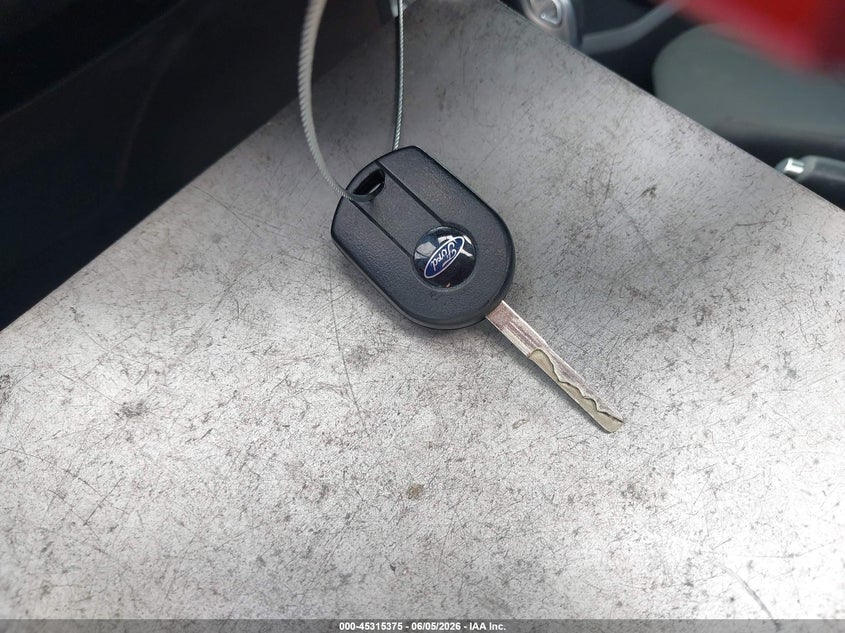 VIN 3FADP4BJ4KM139404 2019 FORD FIESTA SE