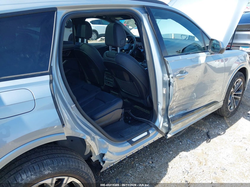 2025 AUDI Q7 auction photo 6