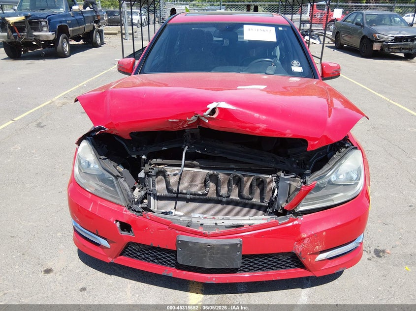 2013 Mercedes-Benz C 300 Sport 4Matic VIN: WDDGF8AB1DR252021 Lot: 45315652