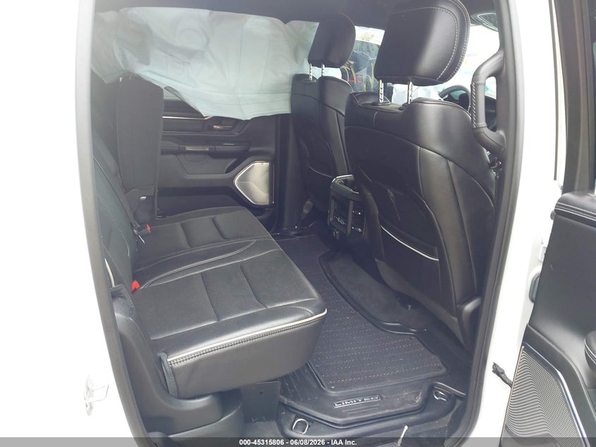 2020 RAM 1500 auction photo 8