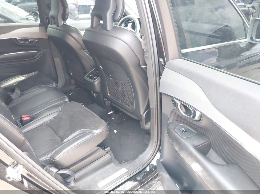 2016 Volvo Xc90 T6 R-Design VIN: YV4A22PM5G1057993 Lot: 45315956