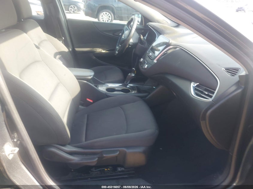 VIN 1G1ZD5ST8JF174180 2018 CHEVROLET MALIBU LT