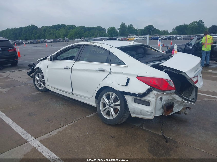 Vin: 5npec4ac0bh083089, lot: 45814000, hyundai sonata limited 20113