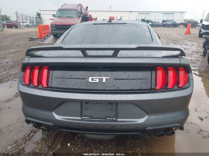 2022 Ford Mustang (VIN: 1FA6P8CF7N5129728)