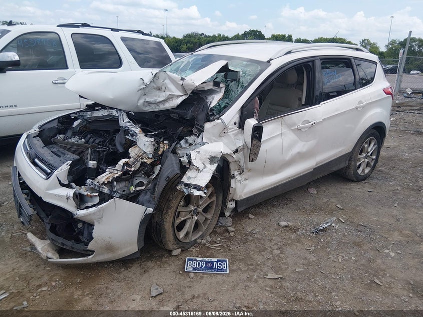 Vin: 1fmcu0j97fua69098, lot: 45814095, ford escape titanium 20152