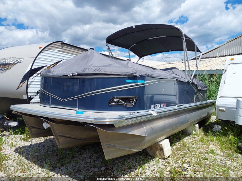 2025 TAHOE PONTOON auction photo 2