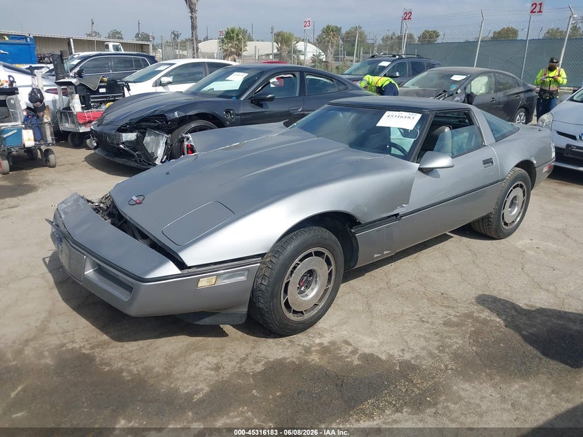 1985 CHEVROLET CORVETTE auction photo 2