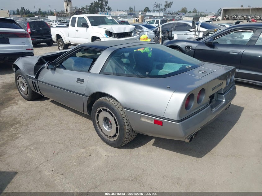 1985 CHEVROLET CORVETTE auction photo 3