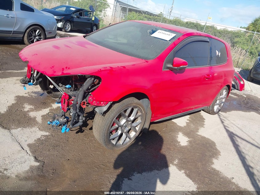Vin: wvwed7aj2dw011465, lot: 45814112, volkswagen gti 2-door 20132