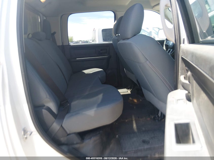 2018 RAM 1500 auction photo 8