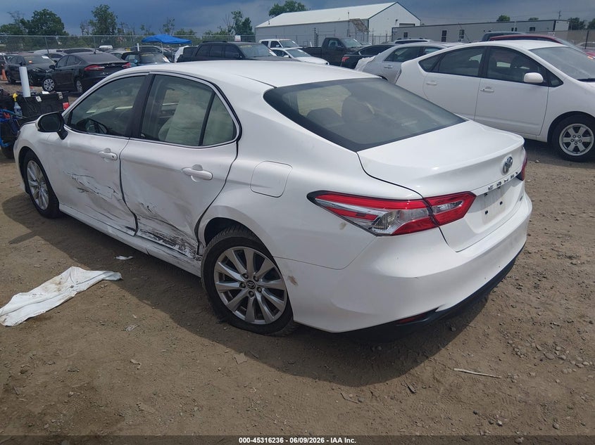 Vin: jtnb11hkxj3010094, lot: 45814162, toyota camry le 20183