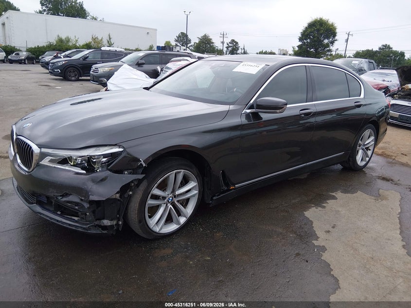 2016 BMW 750I auction photo 2