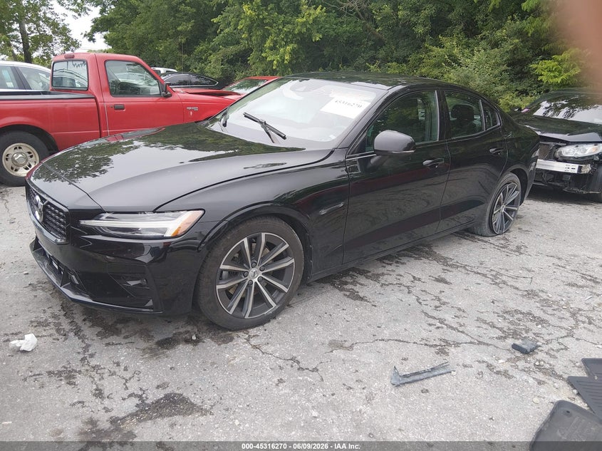 Vin: 7jrl12tz6ng174011, lot: 45814196, volvo s60 b5 momentum 20222