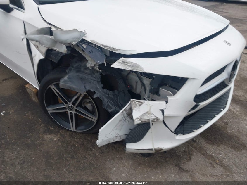 2022 Mercedes-Benz A 220 VIN: W1K3G4EB5NJ371219 Lot: 45316333