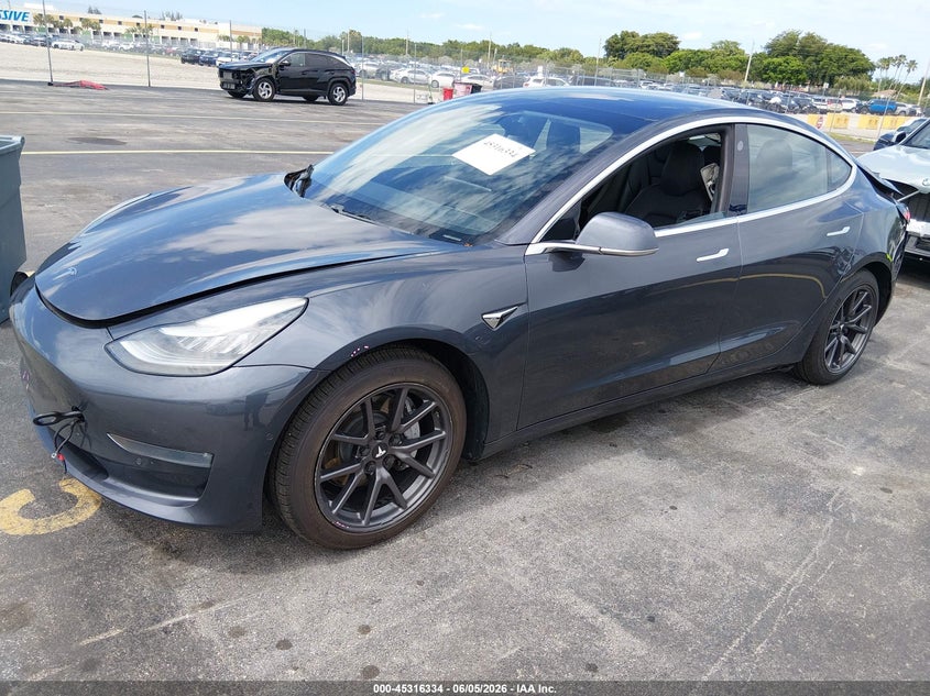 Vin: 5yj3e1eb4kf386084, lot: 45814260, tesla model 3 long range/performance 20192