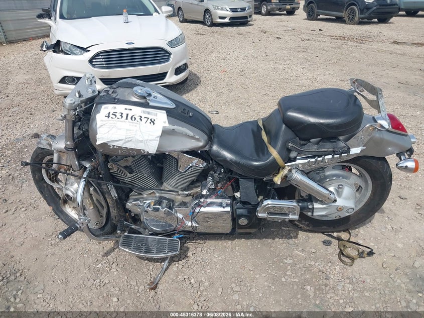 2004 Honda Vtx1300 C VIN: 1HFSC55044A000188 Lot: 45316378