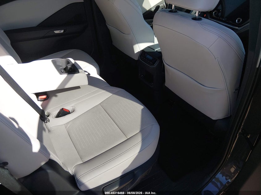 2024 LEXUS TX 350 auction photo 8