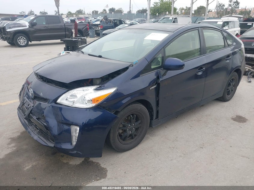 Vin: jtdkn3du4f0438599, lot: 45814411, toyota prius three 20152