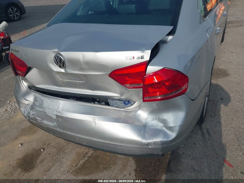 2014 VOLKSWAGEN PASSAT auction photo 6