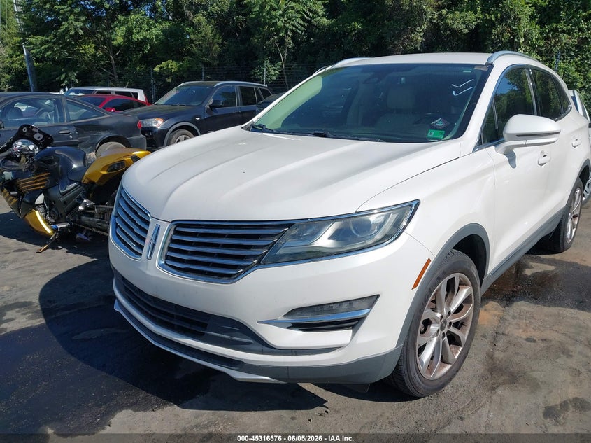 2015 Lincoln Mkc VIN: 5LMTJ2AH5FUJ48018 Lot: 45316576