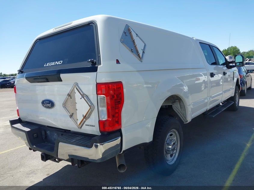 2017 FORD F-250 auction photo 4
