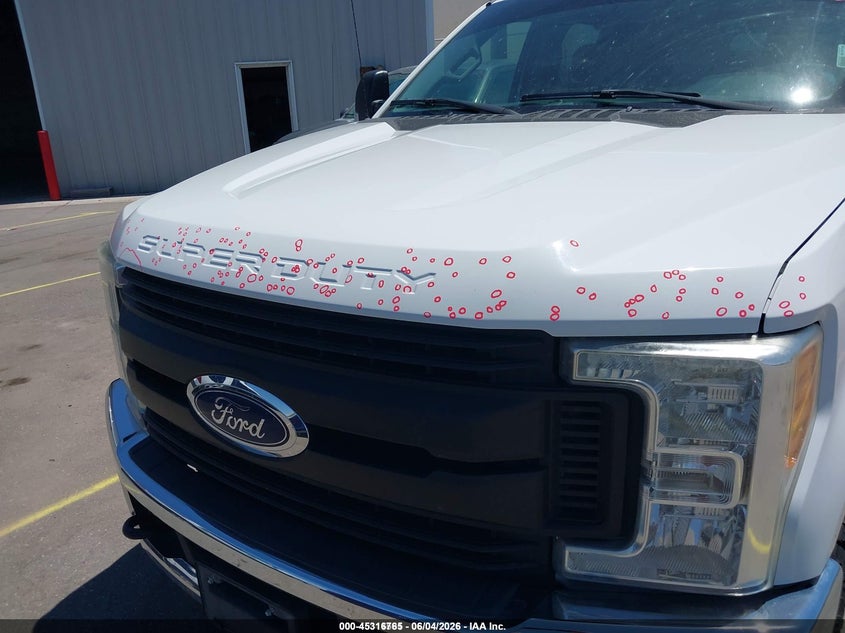 2017 FORD F-250 auction photo 6