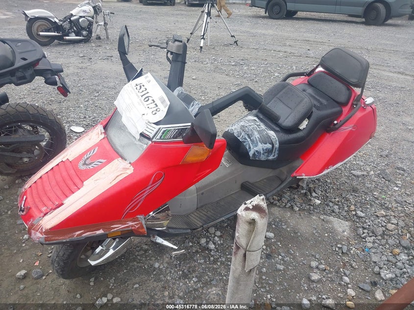 1999 HONDA CN250 auction photo 2