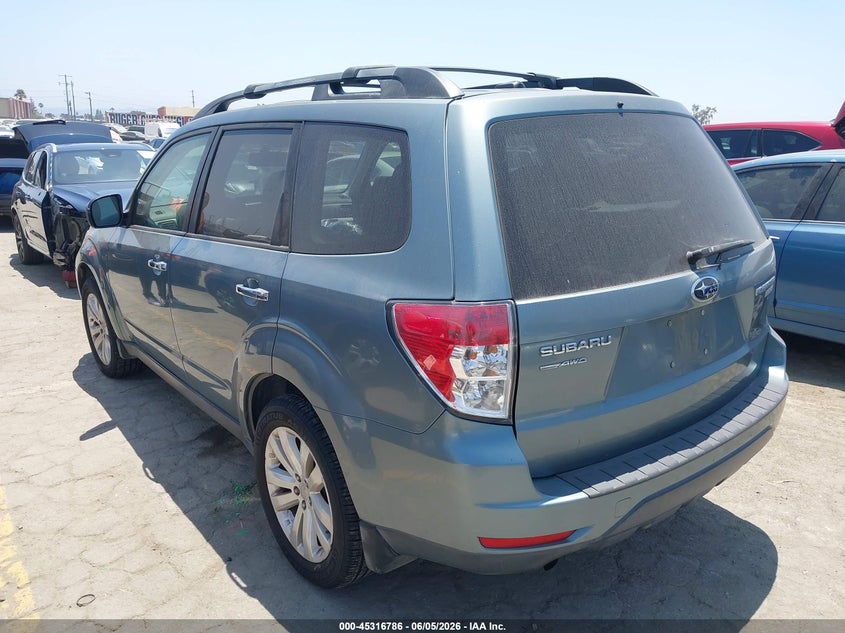 Vin: jf2shadc6ch468463, lot: 45814712, subaru forester 2.5x premium 20123