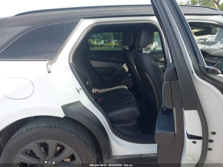 2019 Land Rover Range Rover Velar P250 R-Dynamic Se VIN: SALYL2EX1KA780382 Lot: 45316815