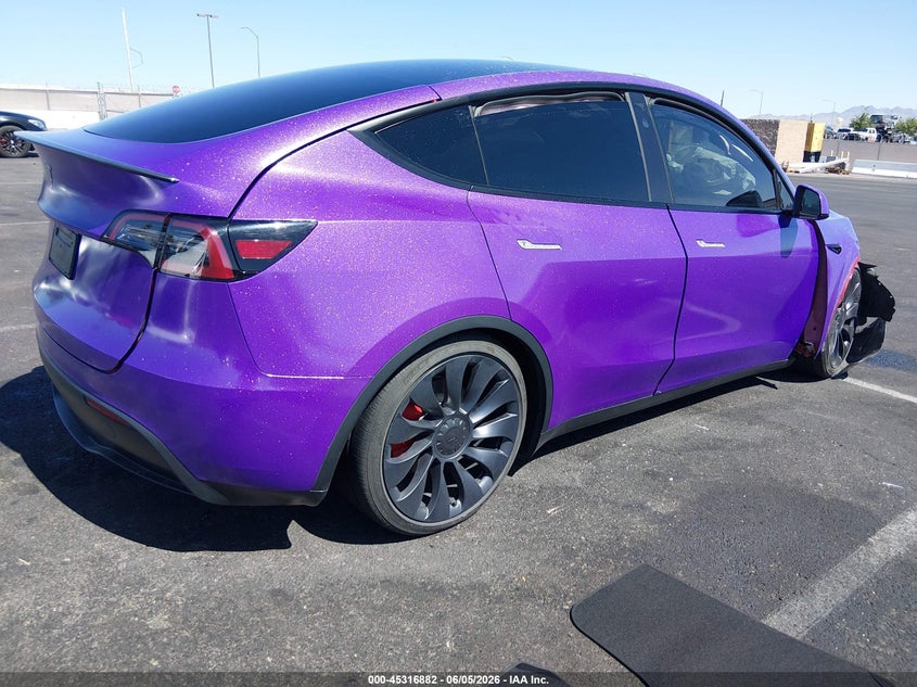 2024 TESLA MODEL Y ELECTRIC(VIN: 7SAYGDEF4RF158975