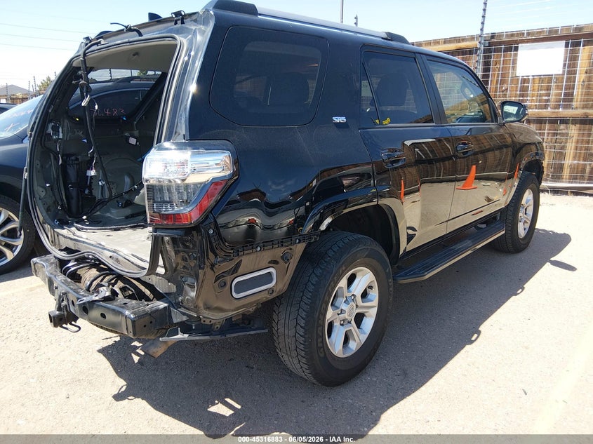 2019 TOYOTA 4RUNNER auction photo 4