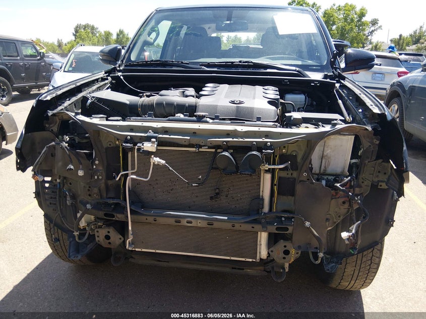 2019 TOYOTA 4RUNNER auction photo 6