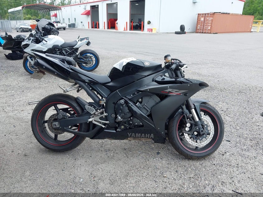 2005 Yamaha Yzfr1 VIN: JYARN13E05A008683 Lot: 45317069