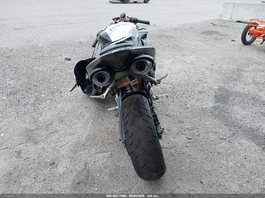 2005 Yamaha Yzfr1 VIN: JYARN13E05A008683 Lot: 45317069